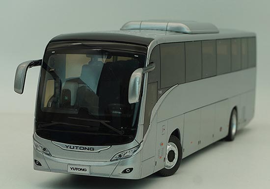 1:43 Scale Silver Diecast Yutong T12E Coach Bus Model [NB6T088