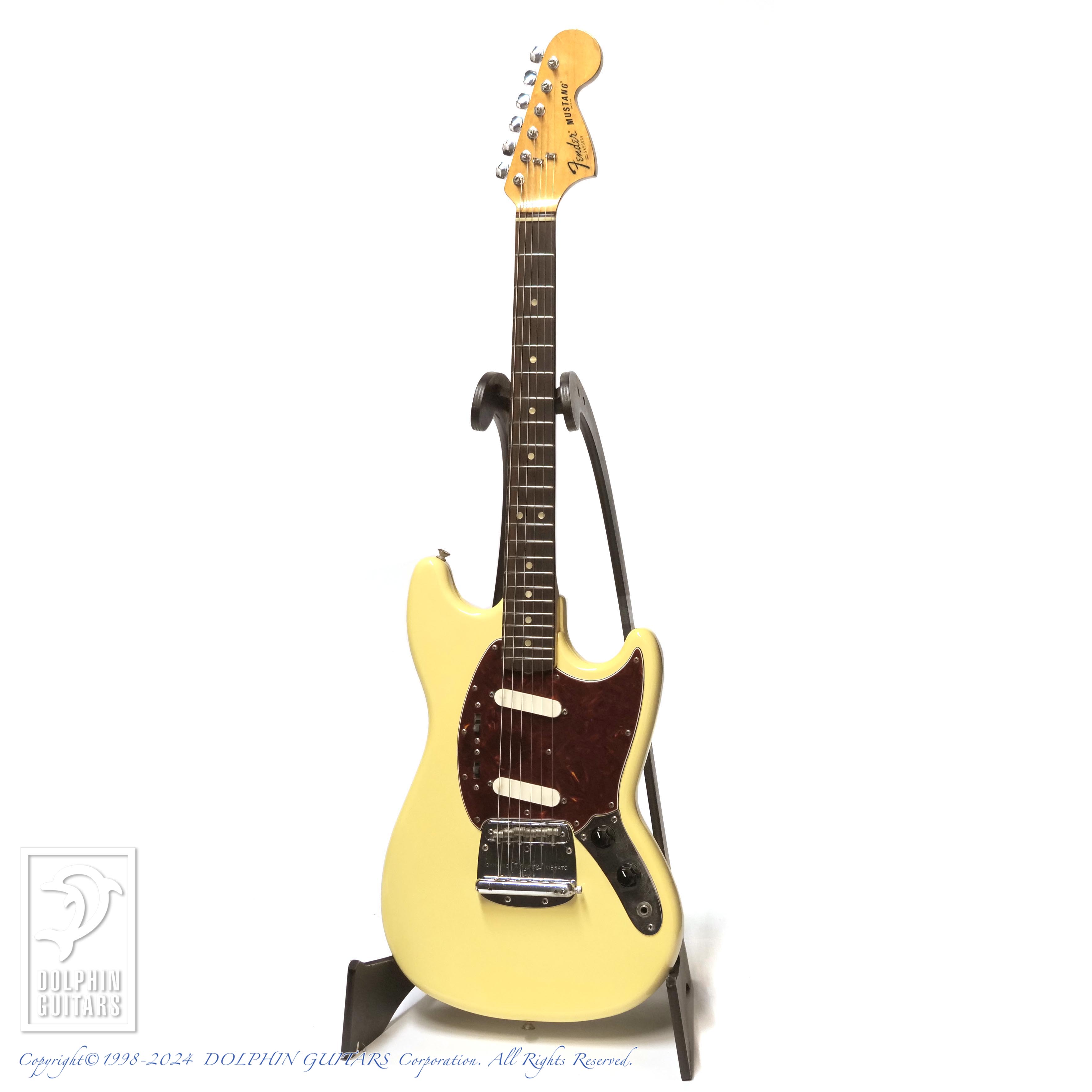 FENDER Mustang|ドルフィンギターズ