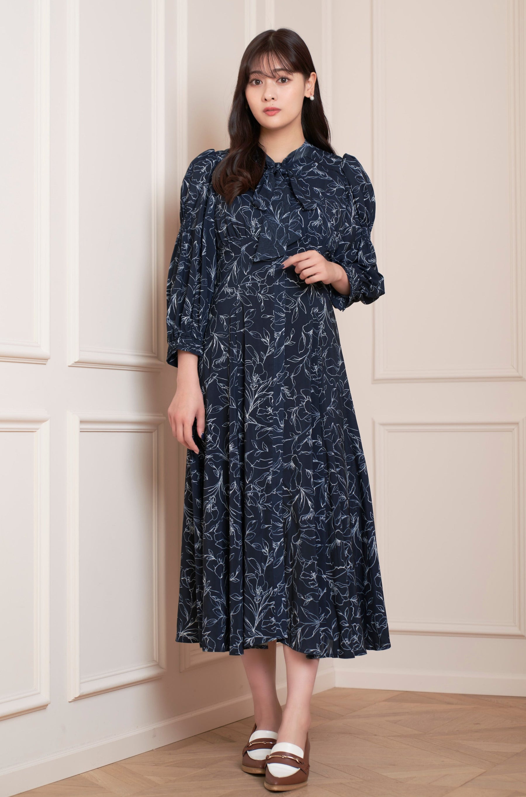 Fubail / La Brea Bow-Tie Dress