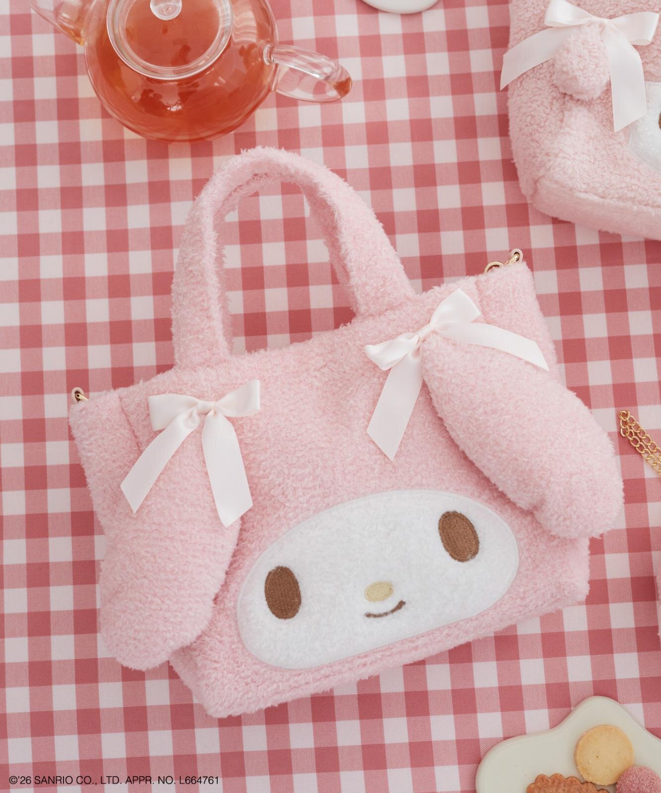 メゾン ド フルール×サンリオ“マイメロディの顔”もこもこバッグ