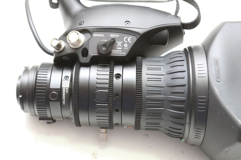 FUJINON XT17sX4.5BRM 1/3インチ業務用カメラ用HDレンズ Fujinon