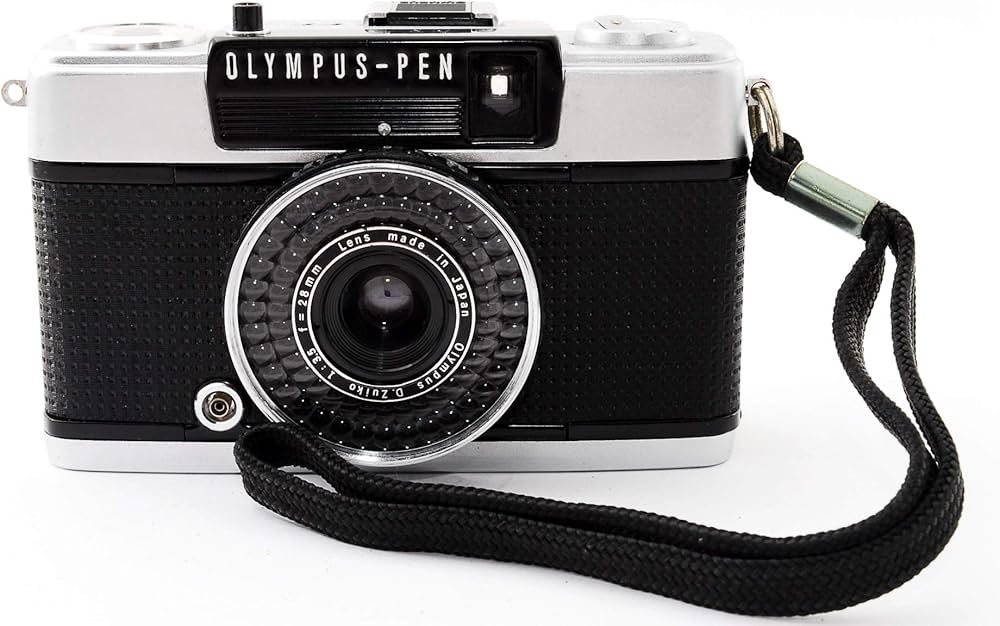 Amazon | Olympus Pen EE-3 | コンパクト 通販