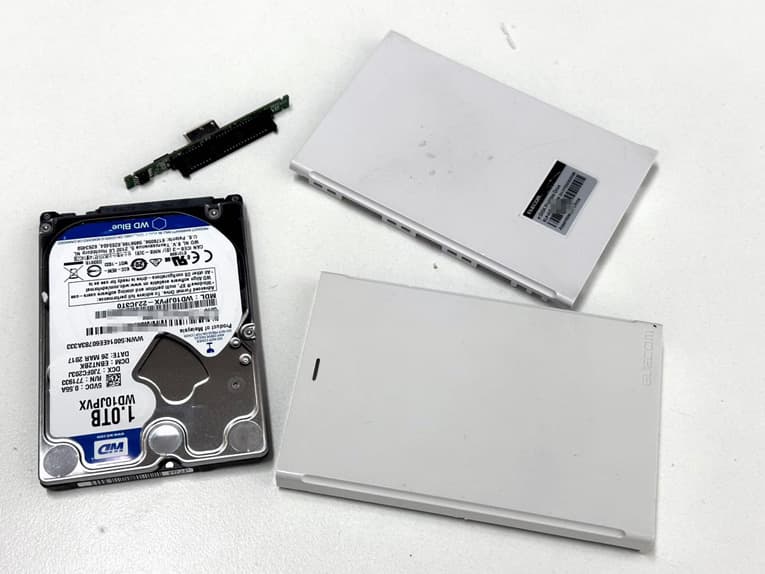 Elecom製の外付けHDDが認識しない時に簡単にできる対処方法を紹介