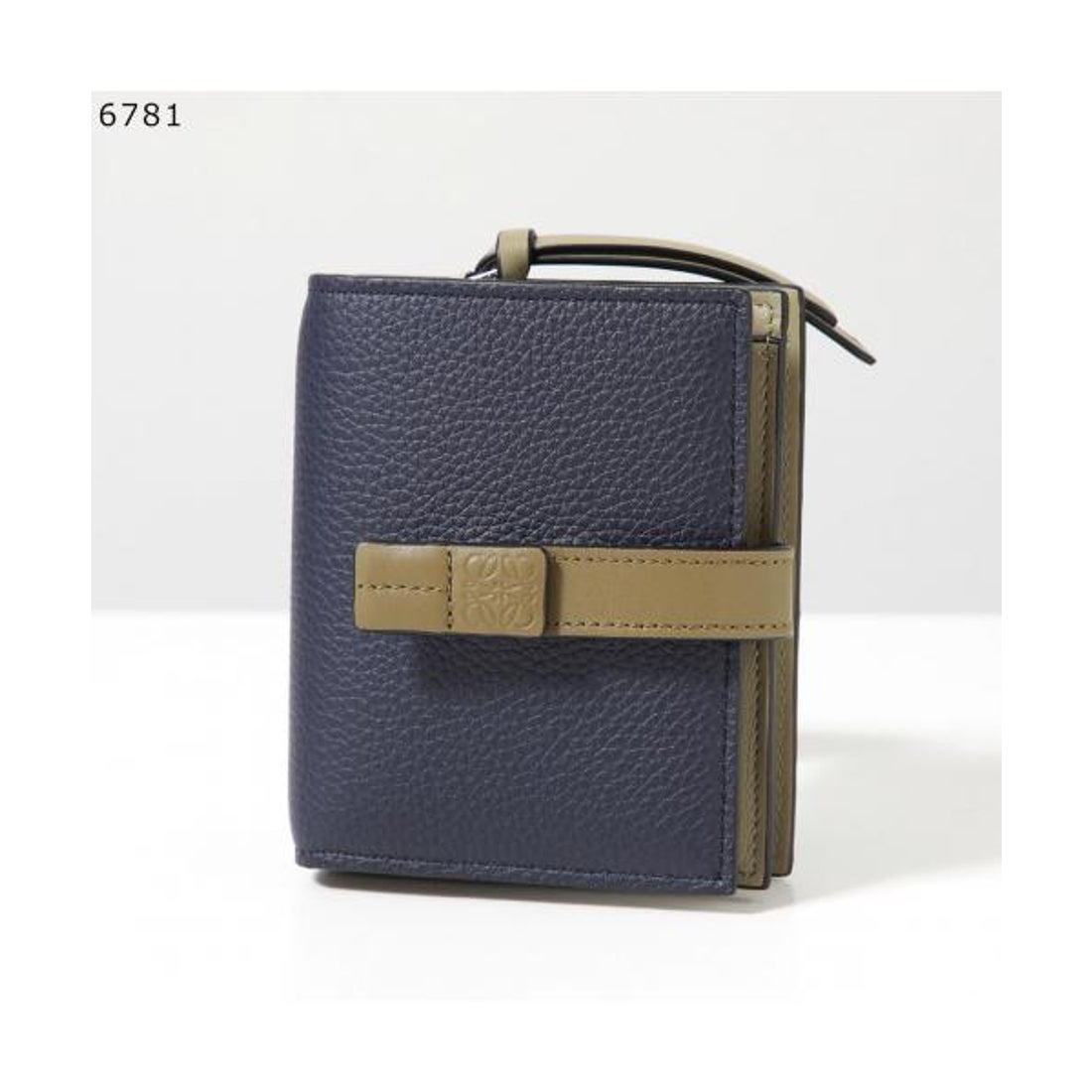 ロエベ LOEWE LOEWE 二つ折り財布 COMPACT ZIP C660Z41X （2463/LIGHT