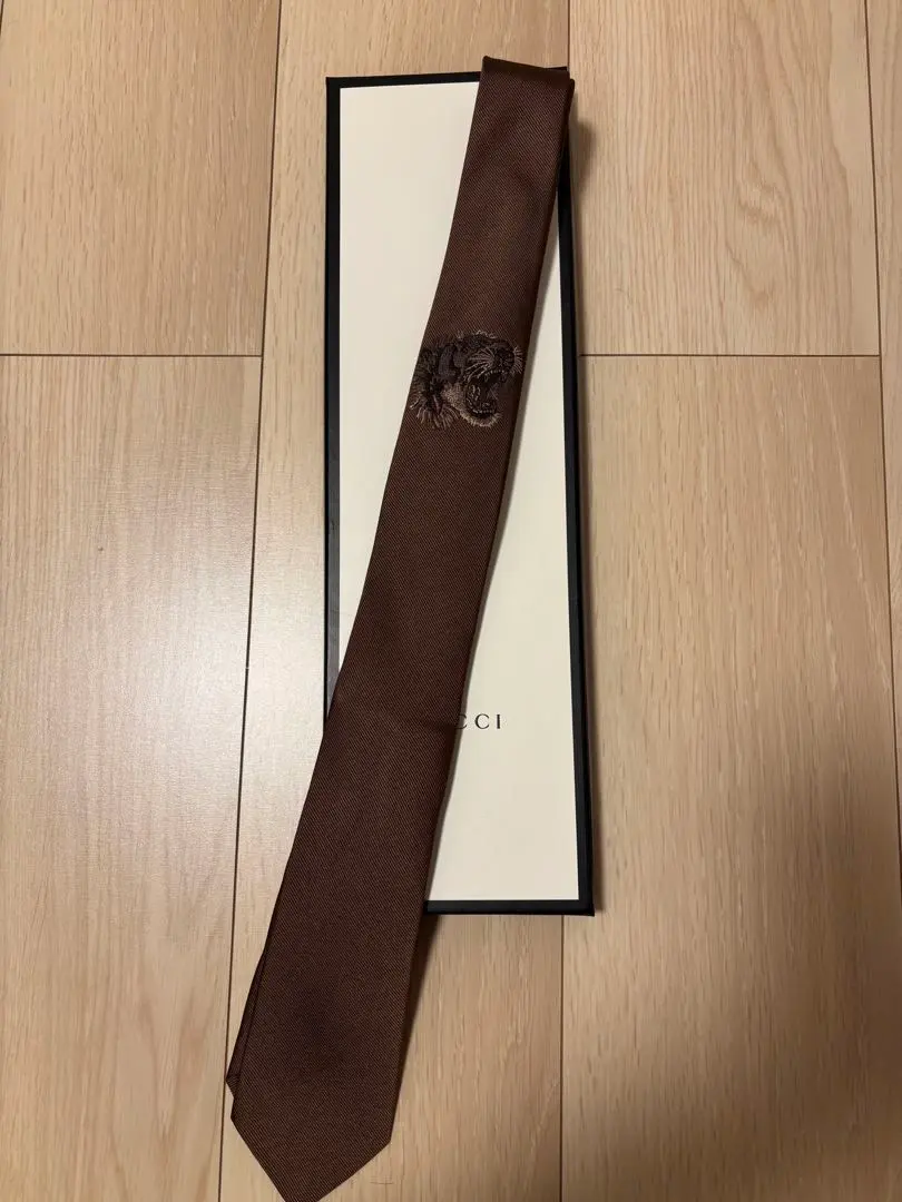 2026年最新】gucci ネクタイ 虎の人気アイテム - メルカリ