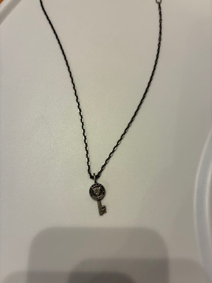 グッチ　メンズ　レディース　クレストキー　ペンダント　ネックレス　925 GUCCI グッチ ネックレス メンズ 父の日 レディース 母の日 シルバー