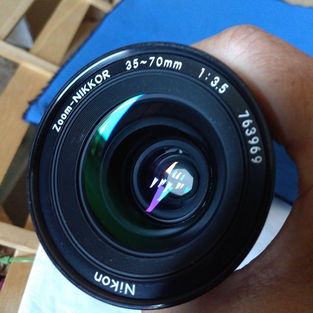Nikon MFズーム35-70㎜ f3.5 前後キャップ、フィルター付
