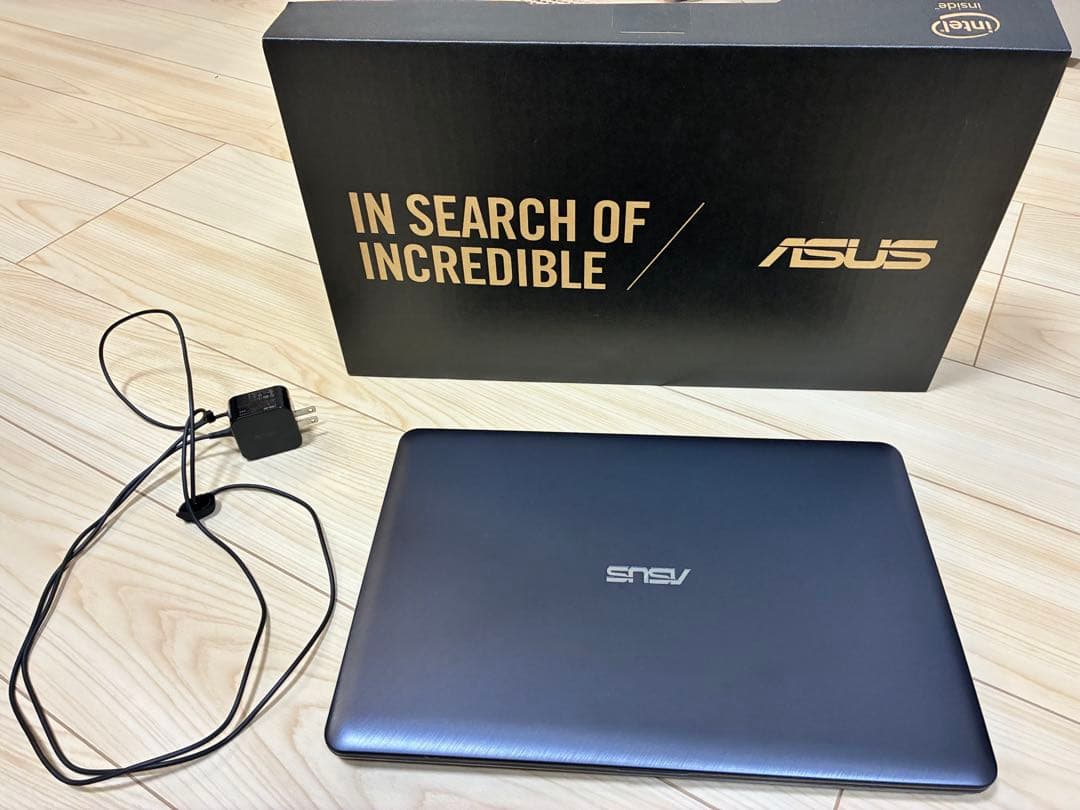Core i7✨7世代✨SSD256GB✨16GB✨オフィス✨東芝✨薄型パソコン