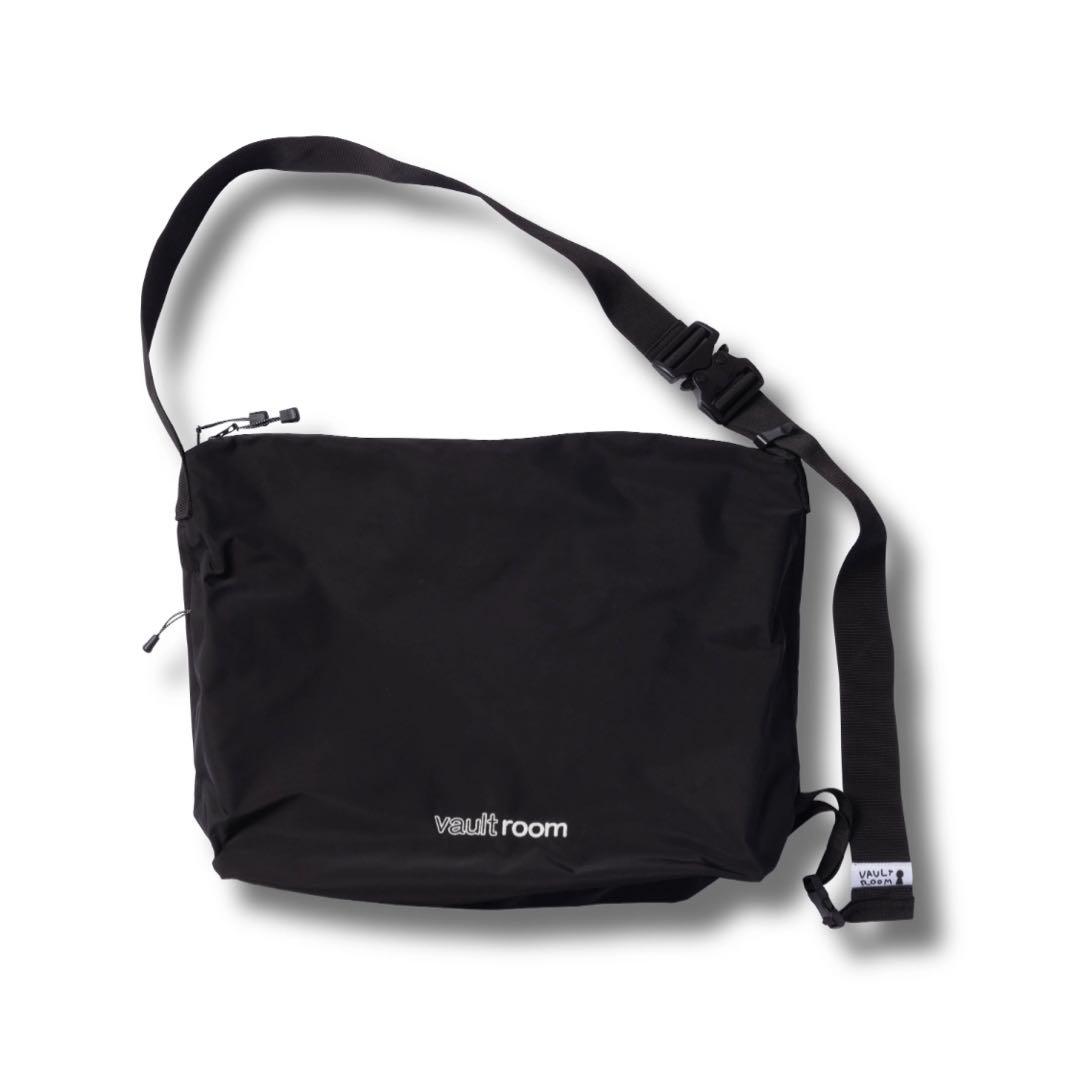 バッグ DEVICE SHOULDER BAG DEVICE SHOULDER BAG – VAULTROOM