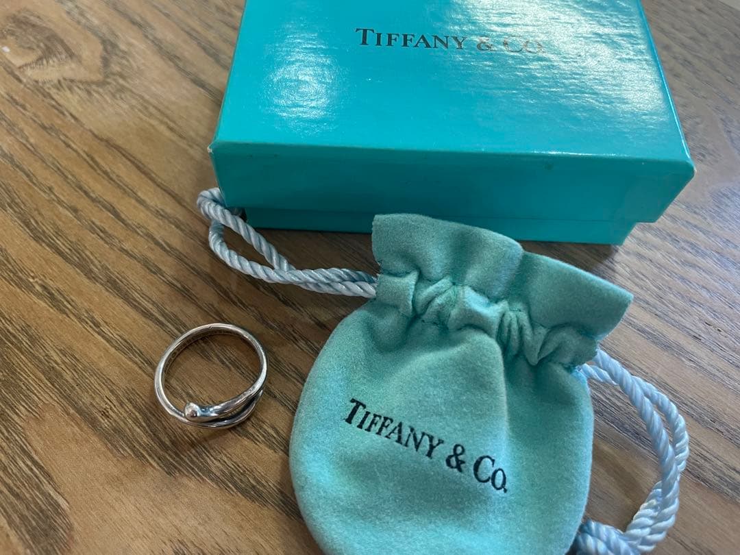Tiffany & Co. ティファニー シルバー リング ティアドロップ 楽天市場】ティファニー ティアドロップ リング・指輪 シルバー