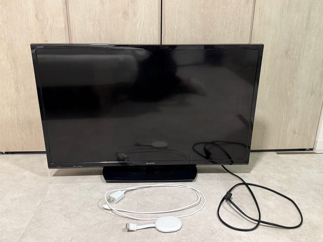 SHARP AQUOS 32型液晶テレビ　GoogleChrome cast付き