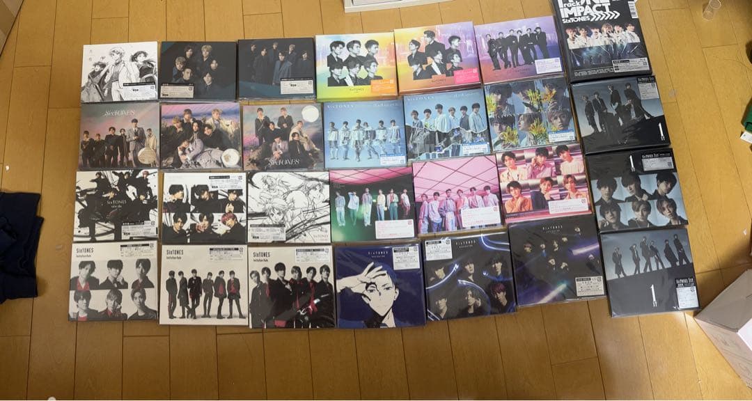 SixTONES cd dvd BluRay まとめ売り 最終値下げ SixTONES CD DVD Blu-ray 特典付き まとめ売り - メルカリ
