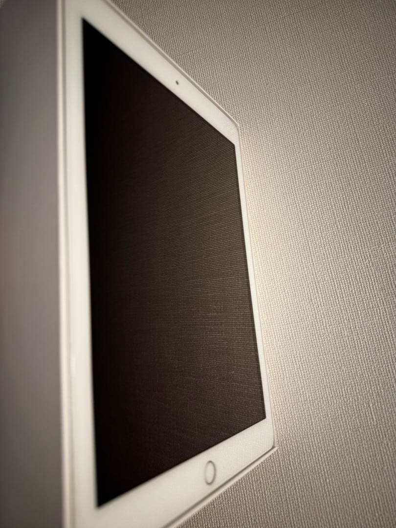 Apple iPad 第6世代 32GB シルバー Amazon.co.jp: 【整備済み品】 Apple iPad (第6世代) Wi-Fi 32GB