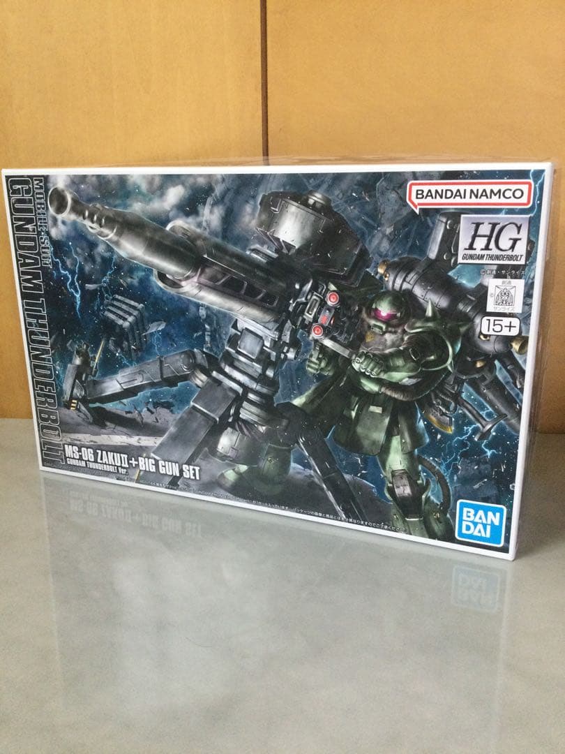HG 1/144 量産型ザク+ビッグガン(ガンダムサンダーボルト版) HG 1/144 量産型ザク+ビッグガン(ガンダムサンダーボルト版)｜バンダイ