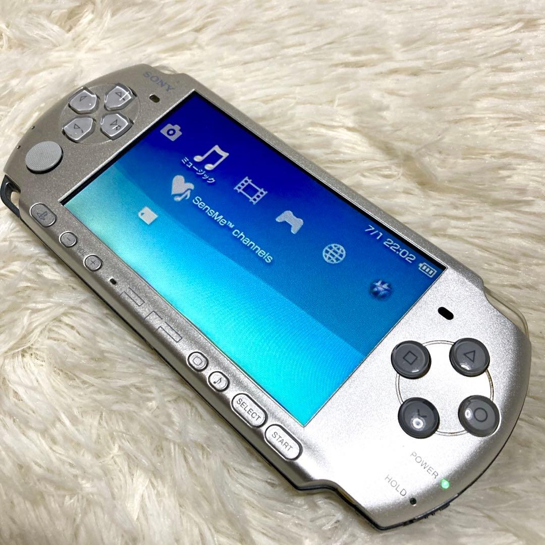 シゲ様専用】SONY PSP3000 本体 シルバー メモリー付き - メルカリ
