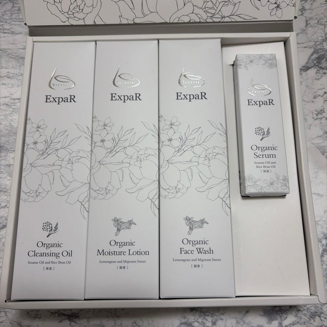 ExpaR エクスパール クレンジング フェイスウォッシュ ローション セラム 肌の個性を引き出す自然派スキンケアExpeR