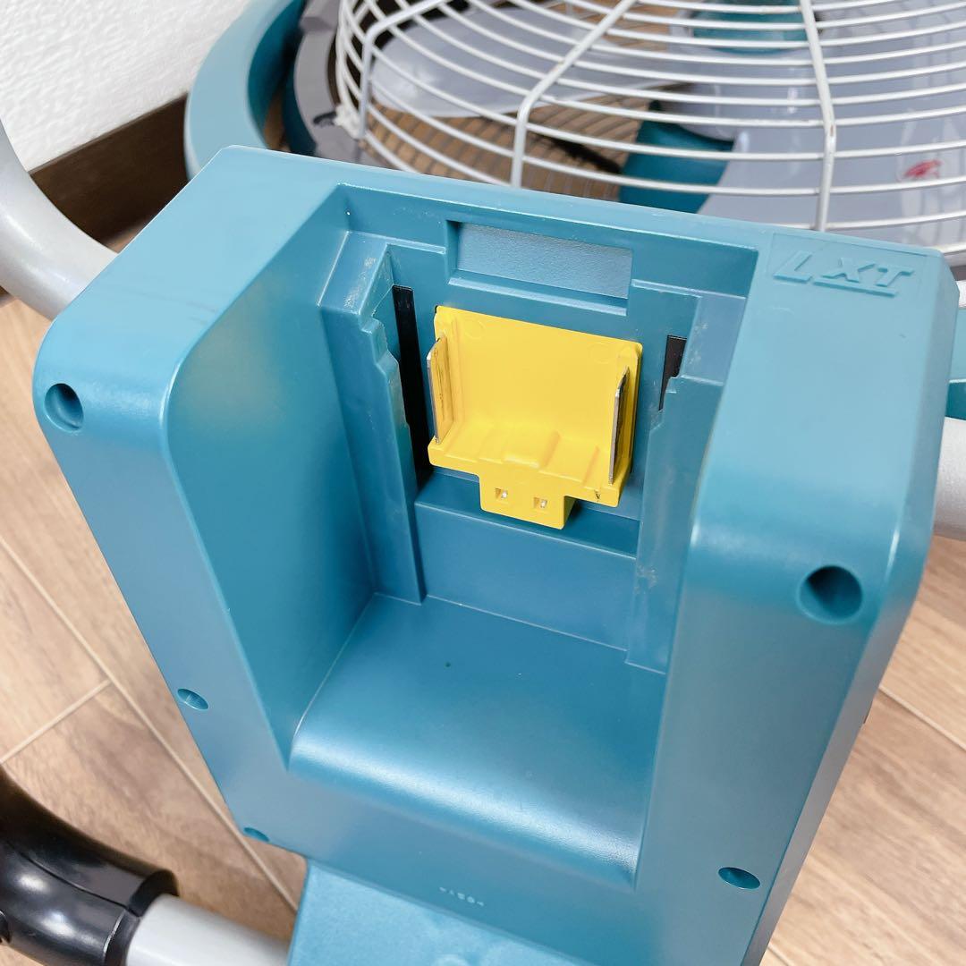 makita CF300D 充電式産業扇 マキタ 充電式扇風機 充電式ファン