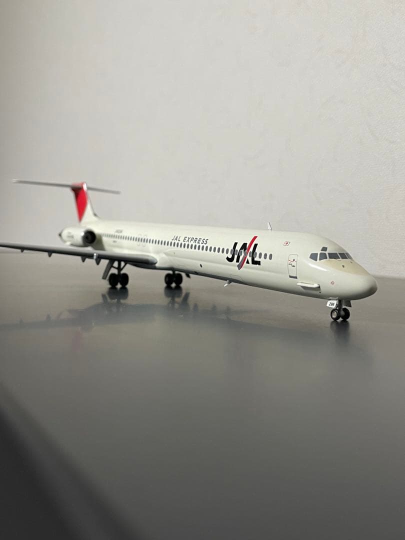 JAL Exprss旅客機MＤ-81 File:McDonnell Douglas MD-81 (DC-9-81), JAL Express - JAL