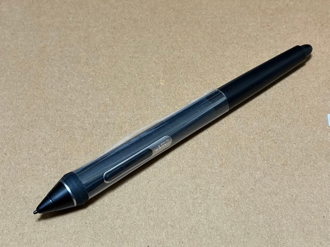 液タブ・ペンタブ Wacom Cintiq 22 (DTK2260K0D)