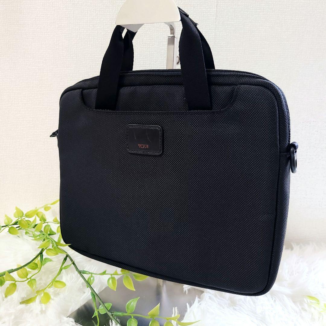 希少✨TUMI ビジネスバッグ タブレット PCケース クラッチ コンパクト