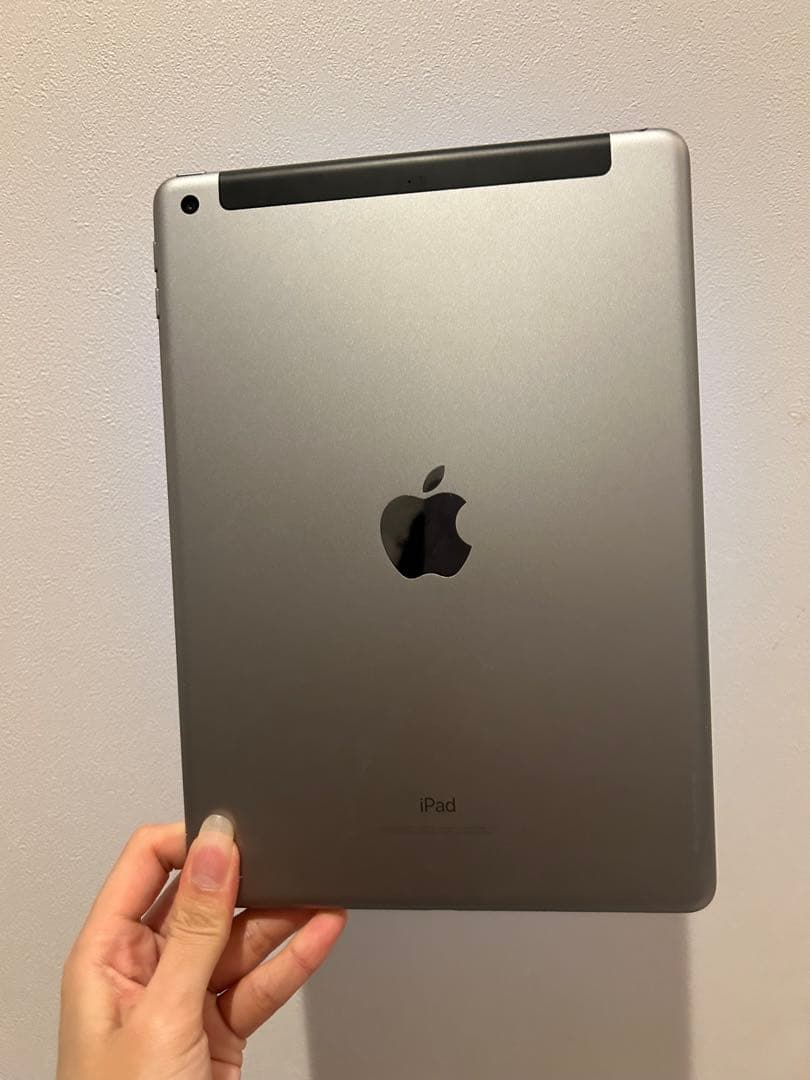 iPad 9-7インチ スペースグレー 本体 Apple iPad 9.7インチ Wi-Fiモデル 128GB MR7J2J/A [スペースグレイ