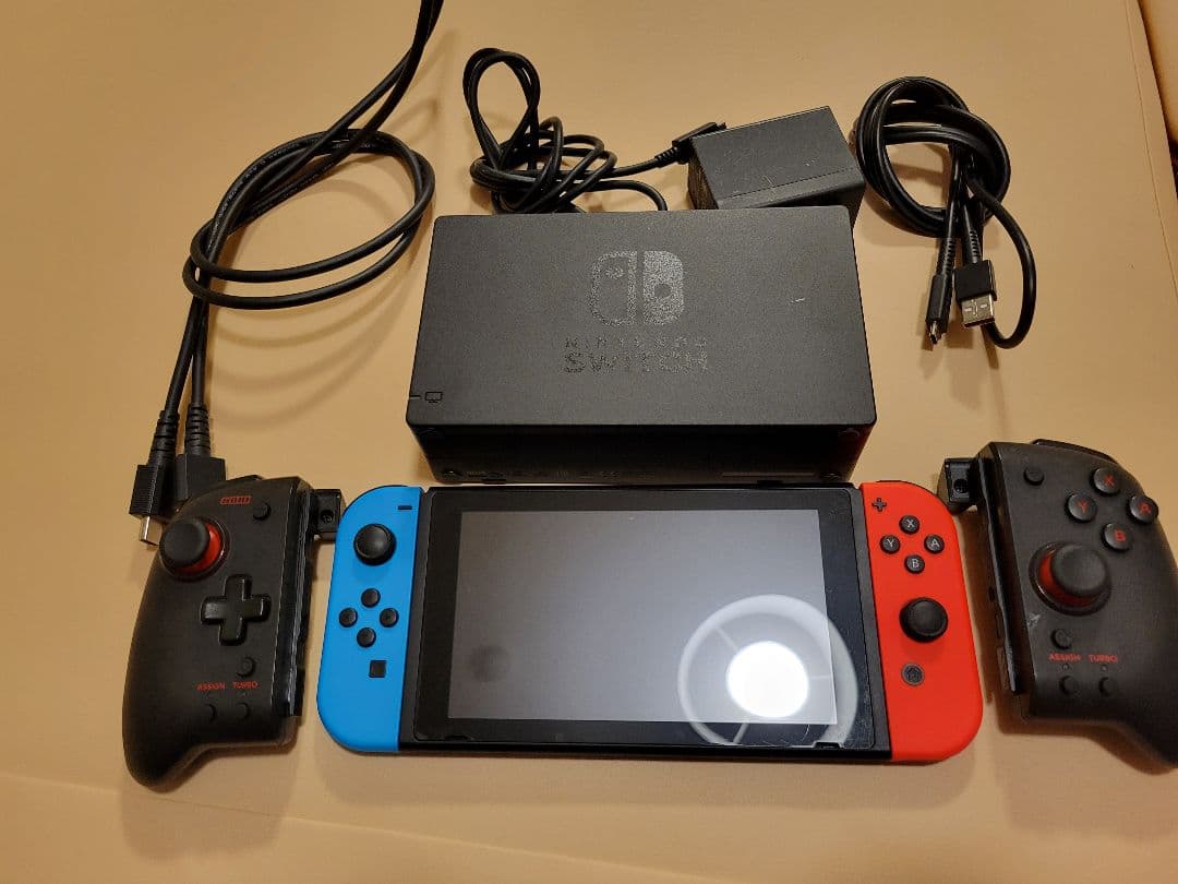 24時間以内発送】Nintendo Switch 赤青 本体 周辺機器セット