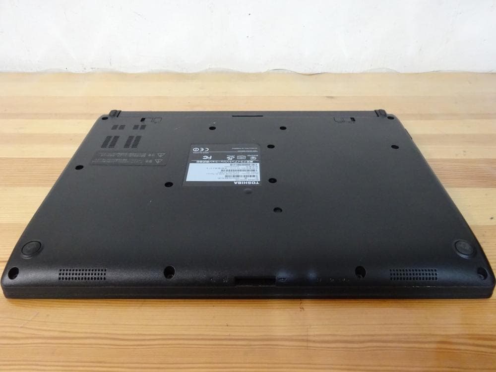 東芝ノートパソコン dynabook R73/G/中古特価良品