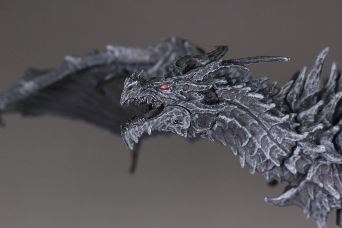 McFarlane Toys Skyrim Alduin スカイリム アルドゥイン フィギュア